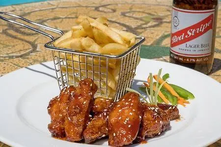 Hospitality Expert Zeppelin - Tour Pool Bar Beach Montego Bay Inn